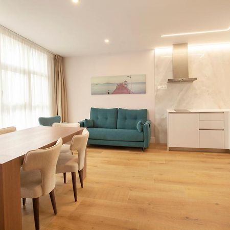 Apartamentos Reina Victoria 산탄데르 외부 사진