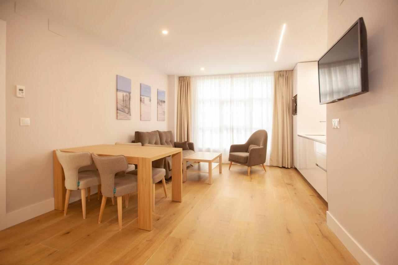 Apartamentos Reina Victoria 산탄데르 외부 사진