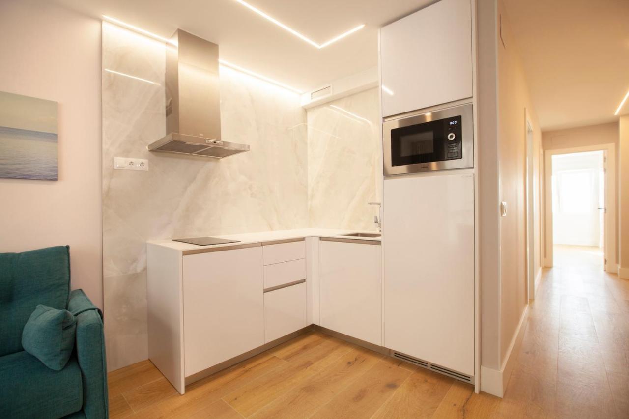 Apartamentos Reina Victoria 산탄데르 외부 사진