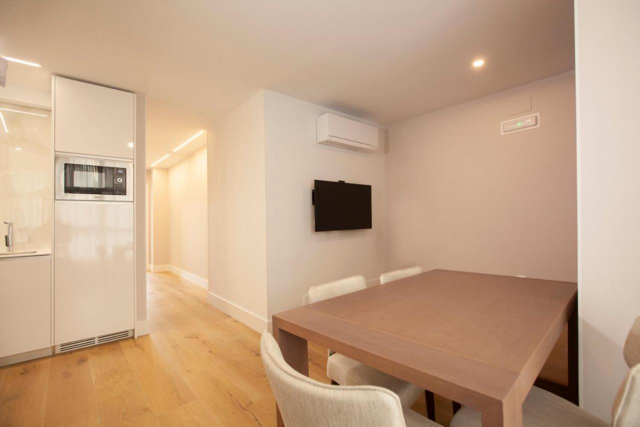 Apartamentos Reina Victoria 산탄데르 외부 사진