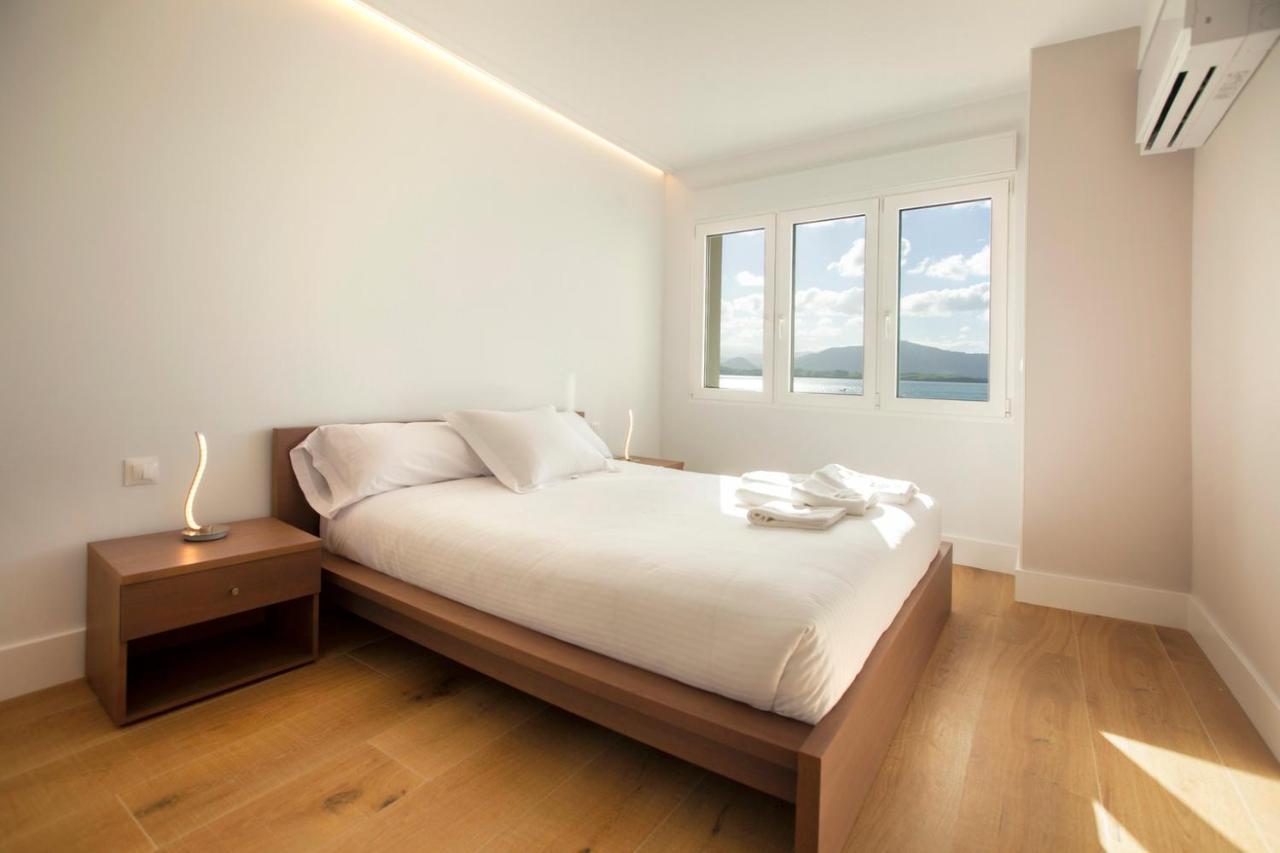 Apartamentos Reina Victoria 산탄데르 외부 사진