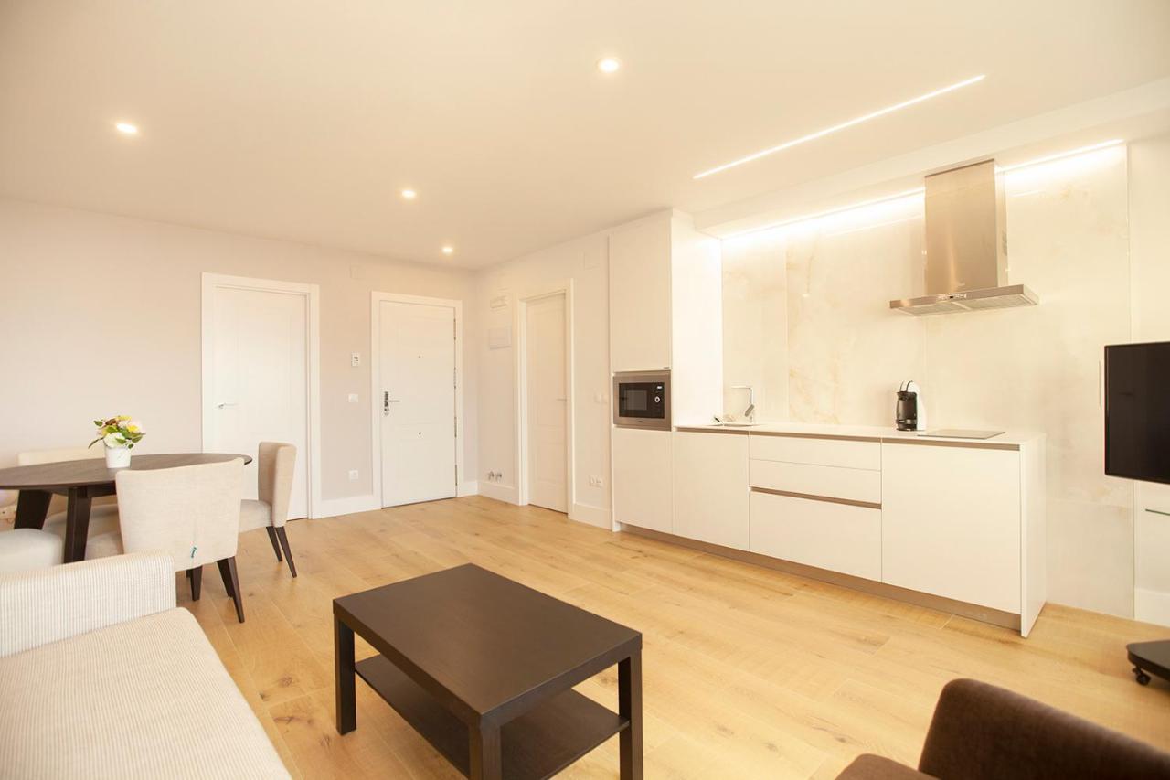 Apartamentos Reina Victoria 산탄데르 외부 사진