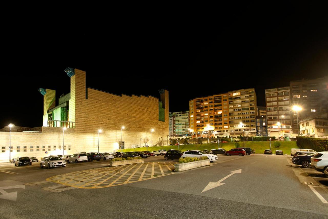 Apartamentos Reina Victoria 산탄데르 외부 사진