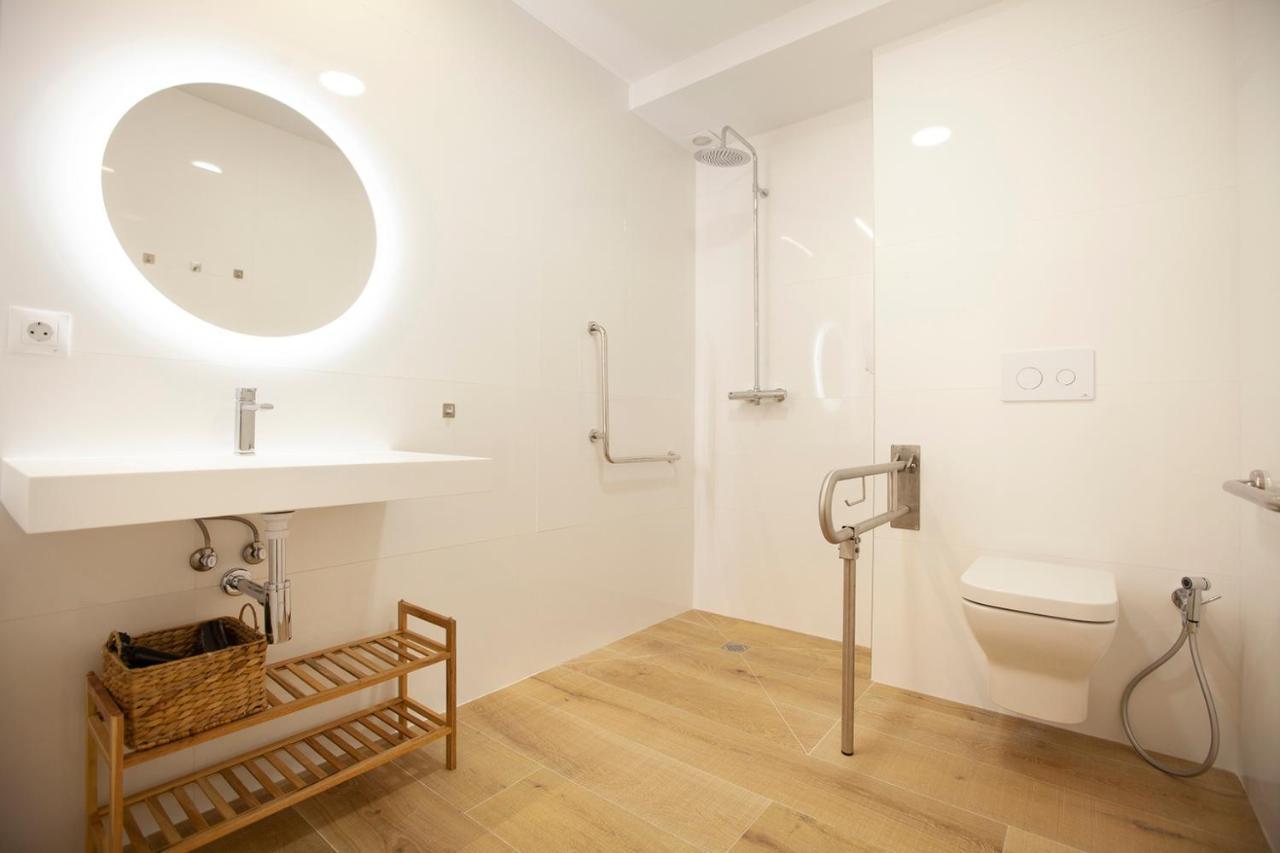 Apartamentos Reina Victoria 산탄데르 외부 사진